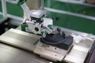 韶音骨傳導(dǎo)眼鏡引領(lǐng)教育科技新潮流，2018年銷(xiāo)售額激增200%背后